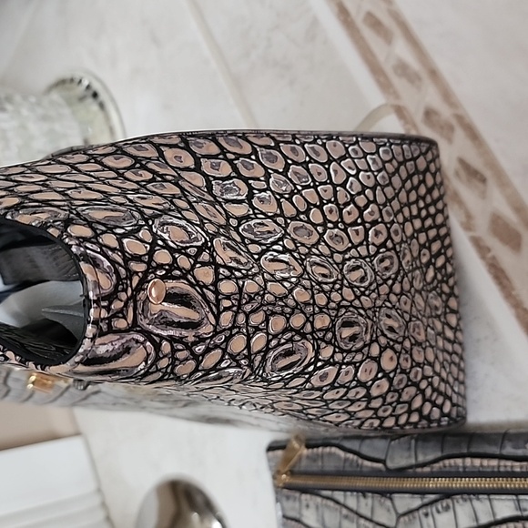 ๐๐ค BRAHMIN Steel SMALL CARLA Handbag & ADY WALLET ๐ค๐ - Picture 16 of 17